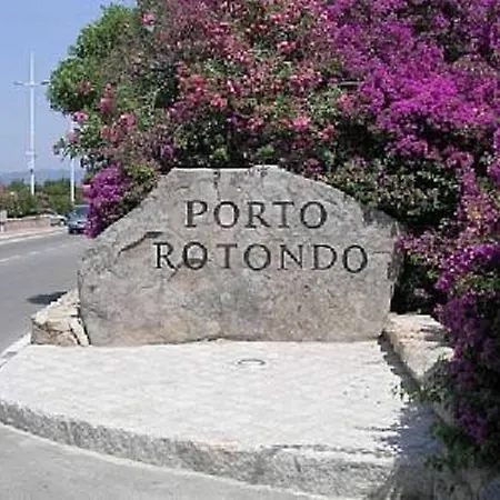 With 2 Bedrooms In Porto Rotondo, With Wonderful Sea View - Apartment